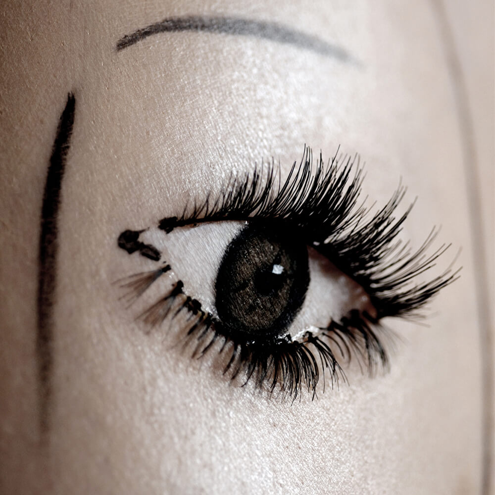 E401 Black