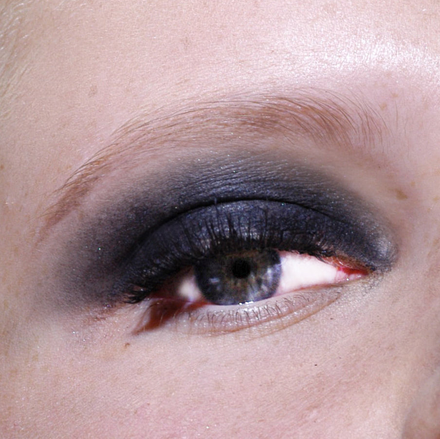 E103 Deep Black