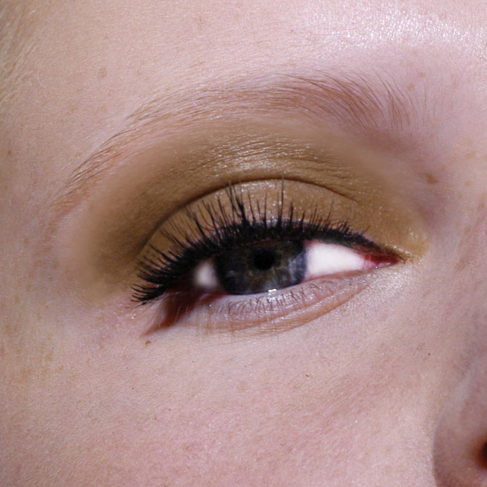 CREAMY EYES