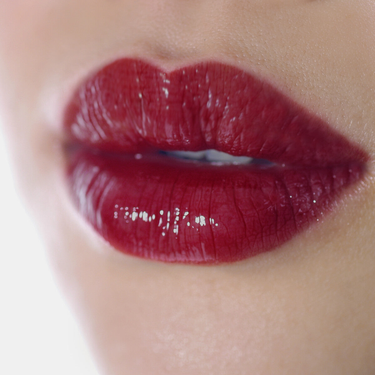L303 Sheer Berry