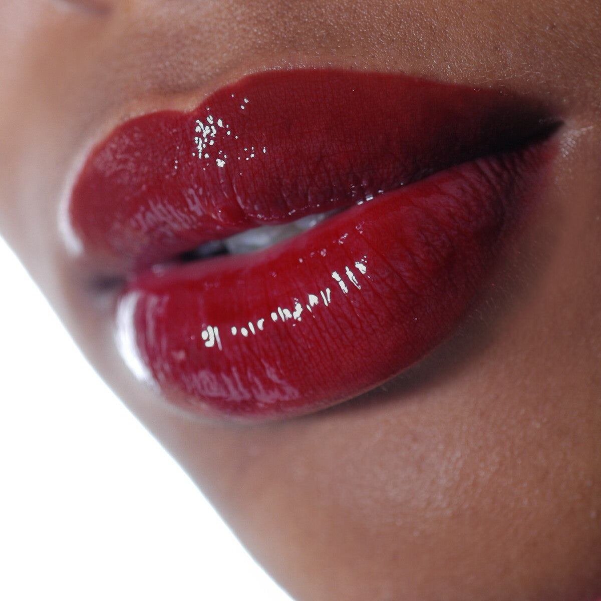 L303 Sheer Berry