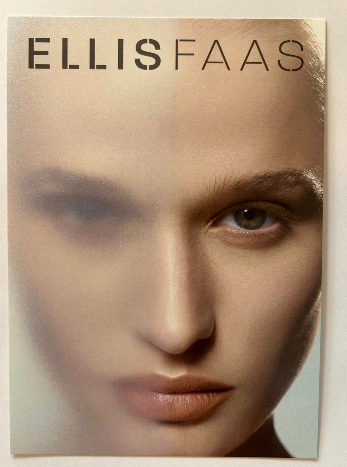Visual Display Compact Skin Veil